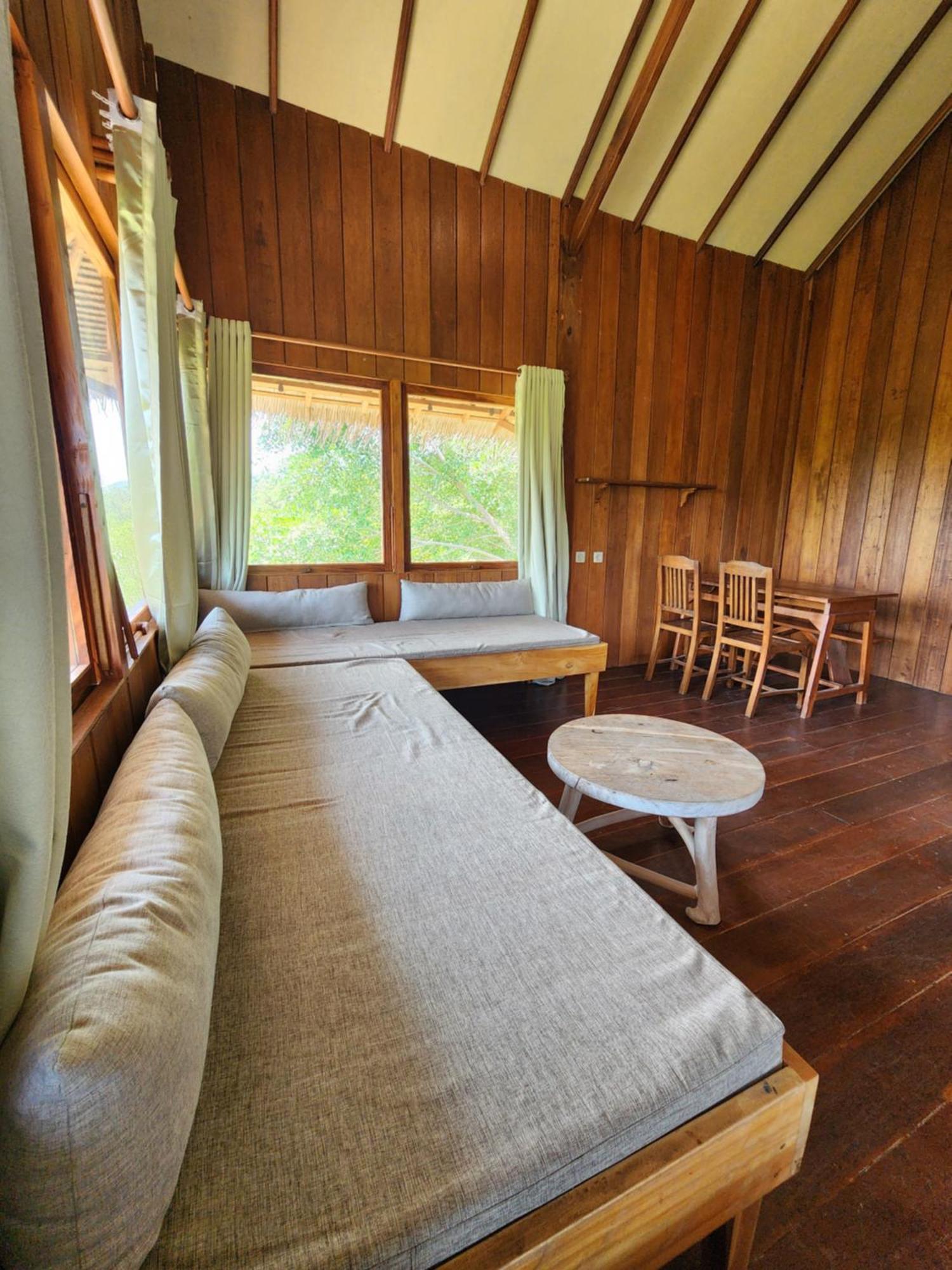 Basa-Basi Lodge Karimunjawa Dış mekan fotoğraf
