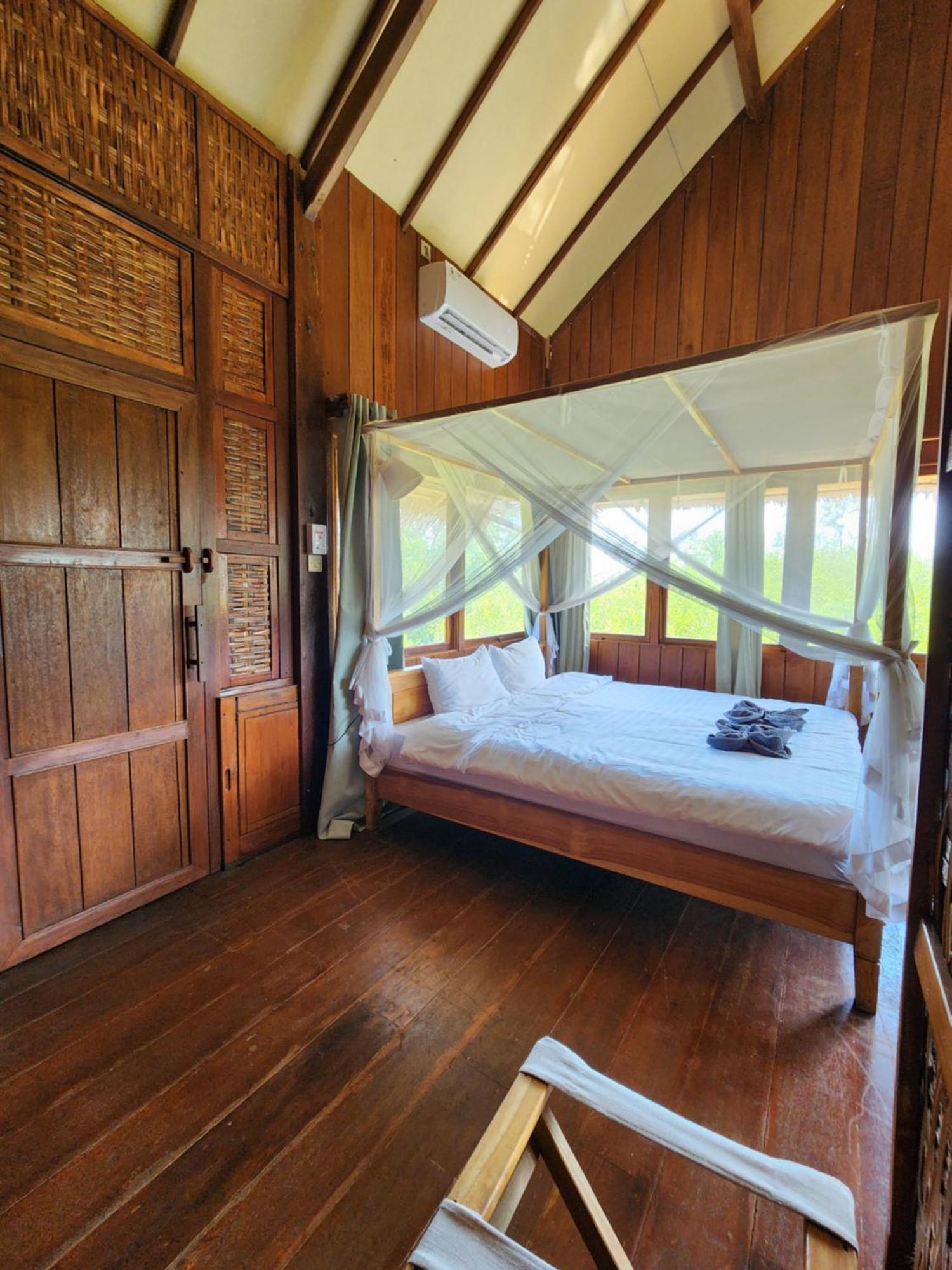 Basa-Basi Lodge Karimunjawa Dış mekan fotoğraf