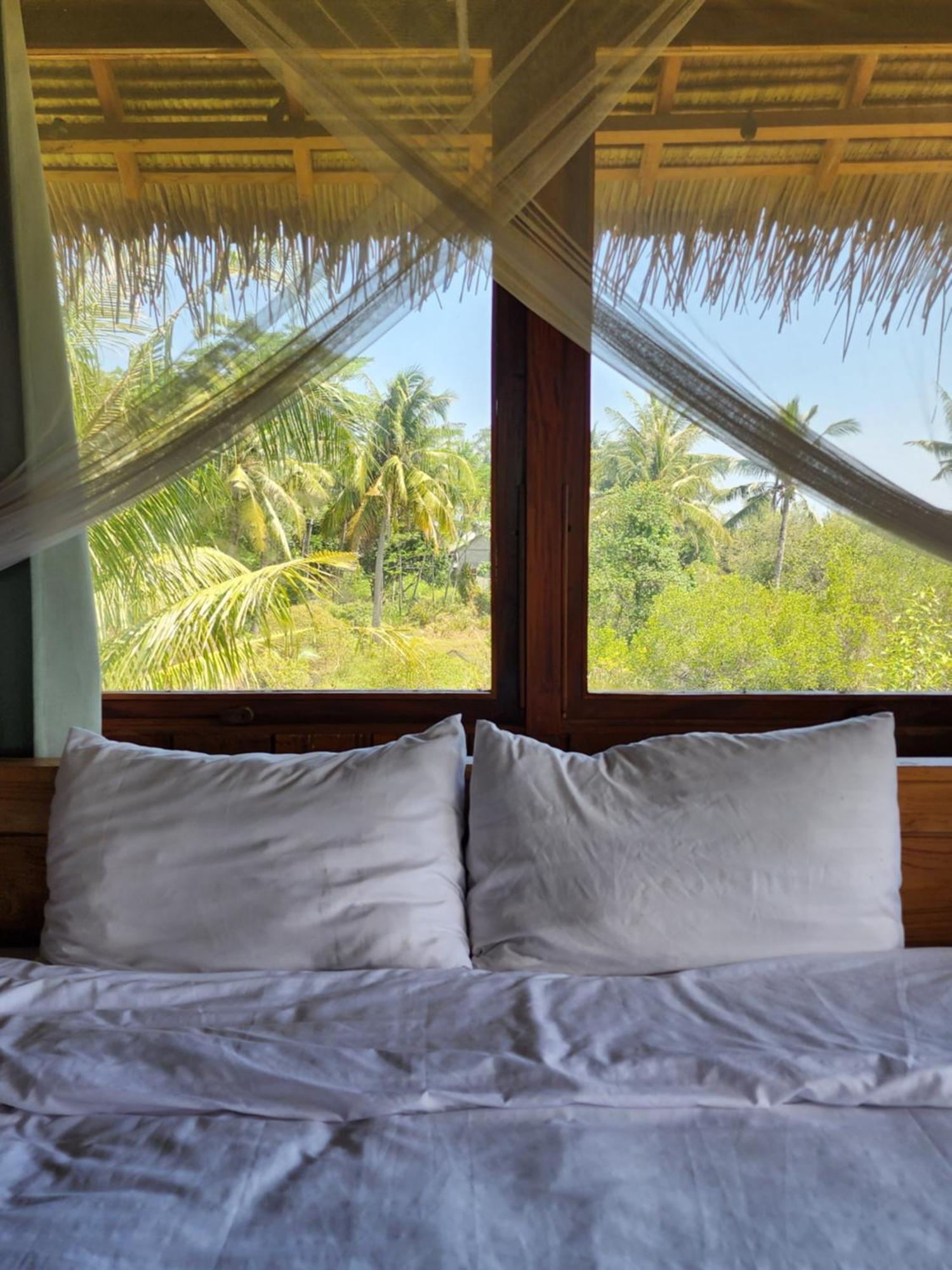 Basa-Basi Lodge Karimunjawa Dış mekan fotoğraf